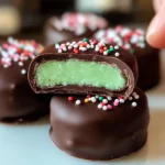 Homemade Peppermint Patties Recipe (5 Ingredients!)